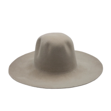 Load image into Gallery viewer, 160 Gram Coypu Hat Bodies (Dress Weight)
