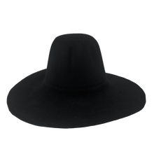Load image into Gallery viewer, 160 Gram Coypu Hat Bodies (Dress Weight)